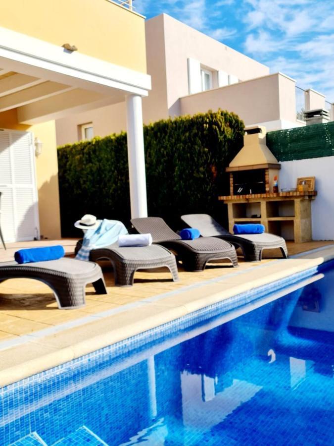 Villa Lorena Sa Caleta Eksteriør bilde